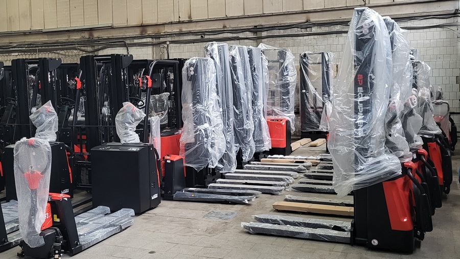 Тест-драйв складской техники на нашем складе в Саратове